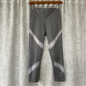 Aerie High Rise Cropped Athletic Leggings Space Dye Grey White Mesh Panels
